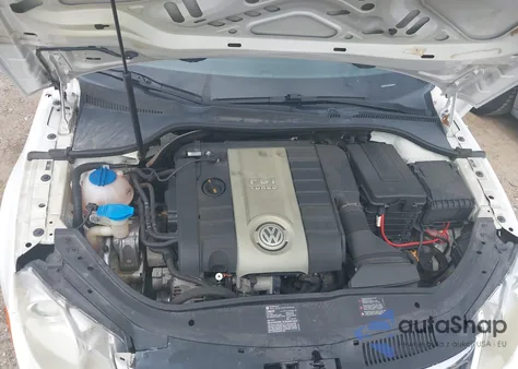 2008 Volkswagen Eos Lux z USA, uszkodzony, nr VIN WVWFA71F78V013524